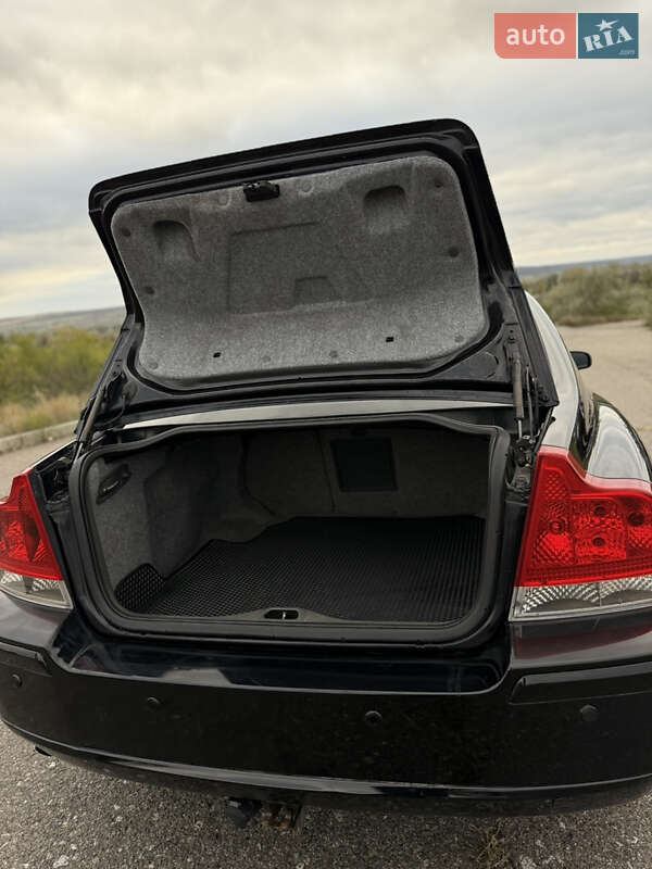 Седан Volvo S60 2005 в Одессе