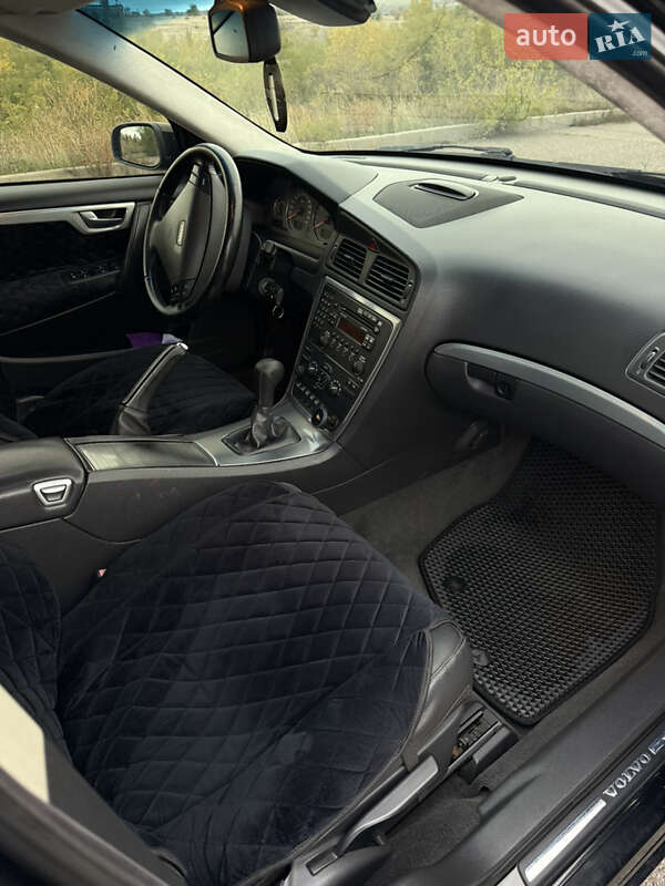 Седан Volvo S60 2005 в Одессе