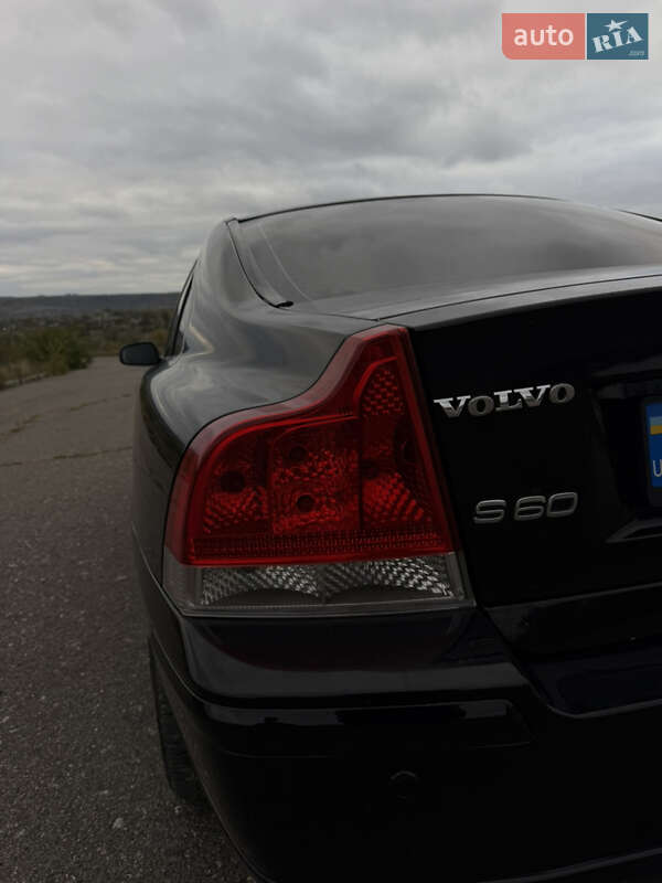 Седан Volvo S60 2005 в Одессе