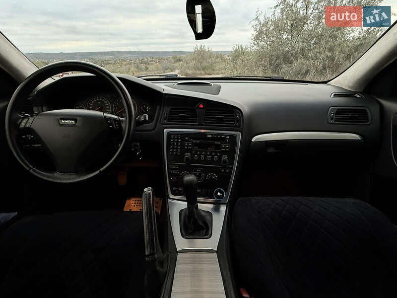 Седан Volvo S60 2005 в Одессе