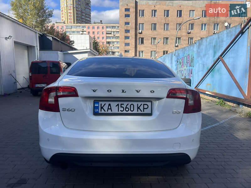 Седан Volvo S60 2013 в Києві фото 19 Седан Volvo S60 2013 в Києві