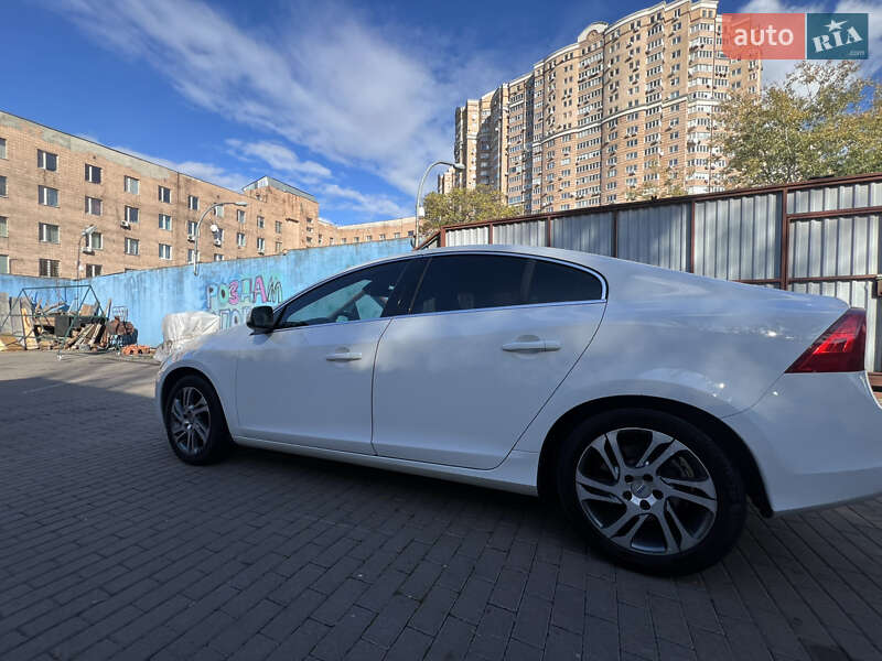 Седан Volvo S60 2013 в Києві фото 23 Седан Volvo S60 2013 в Києві