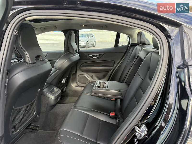 Седан Volvo S60 2020 в Львове фото 15 Седан Volvo S60 2020 в Львове