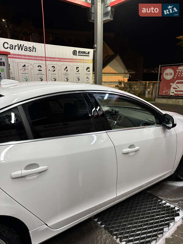 Седан Volvo S60 2012 в Беляевке фото 12 Седан Volvo S60 2012 в Беляевке