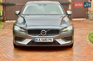 Седан Volvo S60 2019 в Киеве Седан Volvo S60 2019 в Киеве
