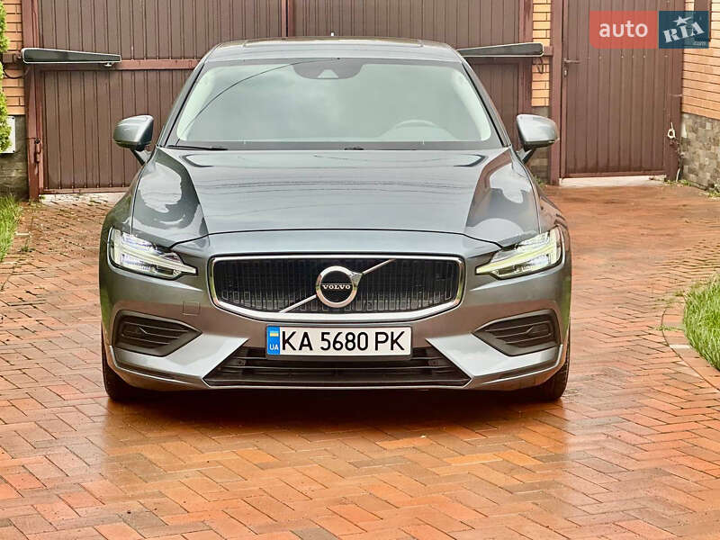 Volvo S60 2019