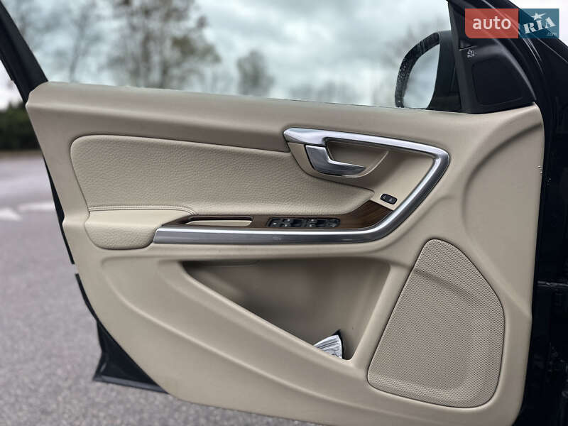 Седан Volvo S60 2012 в Киеве фото 20 Седан Volvo S60 2012 в Киеве