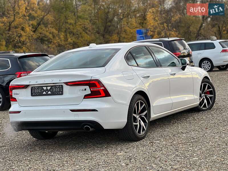 Седан Volvo S60 2019 в Стрые фото 10 Седан Volvo S60 2019 в Стрые