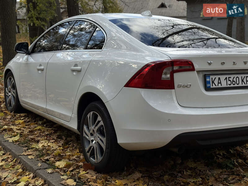 Седан Volvo S60 2013 в Києві фото 4 Седан Volvo S60 2013 в Києві