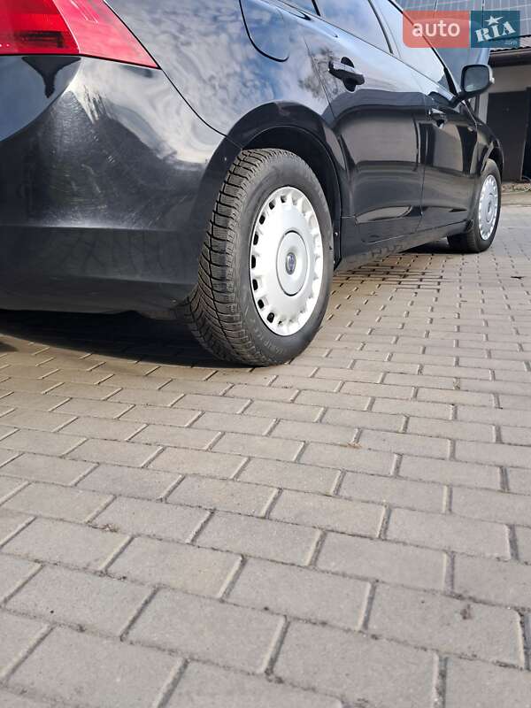 Седан Volvo S60 2012 в Львове фото 13 Седан Volvo S60 2012 в Львове