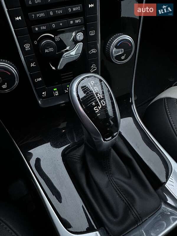 Седан Volvo S60 2015 в Белогородке фото 41 Седан Volvo S60 2015 в Белогородке