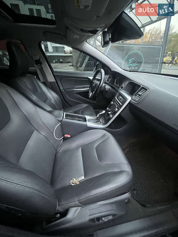 Седан Volvo S60 2014 в Львове фото 9 Седан Volvo S60 2014 в Львове