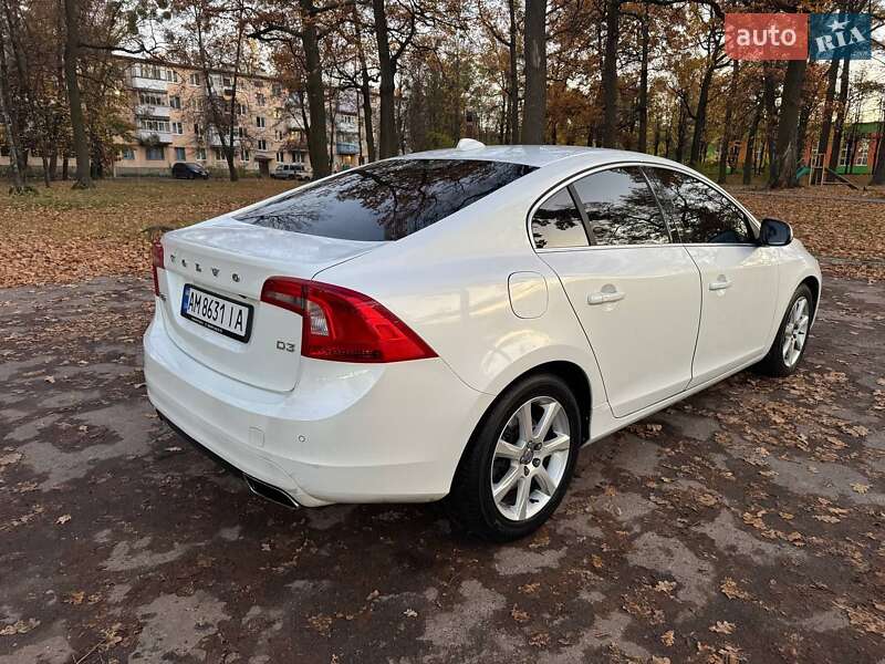 Седан Volvo S60 2017 в Житомирі