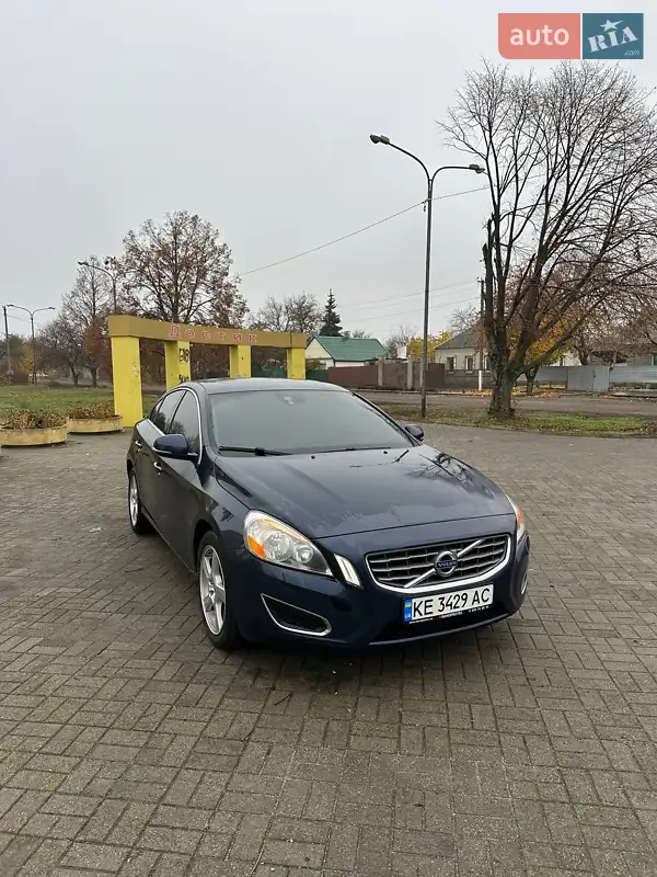 Volvo S60