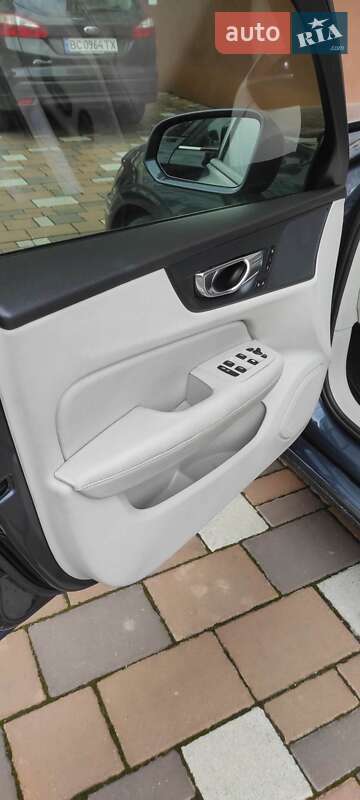 Седан Volvo S60 2019 в Стрию фото 29 Седан Volvo S60 2019 в Стрию