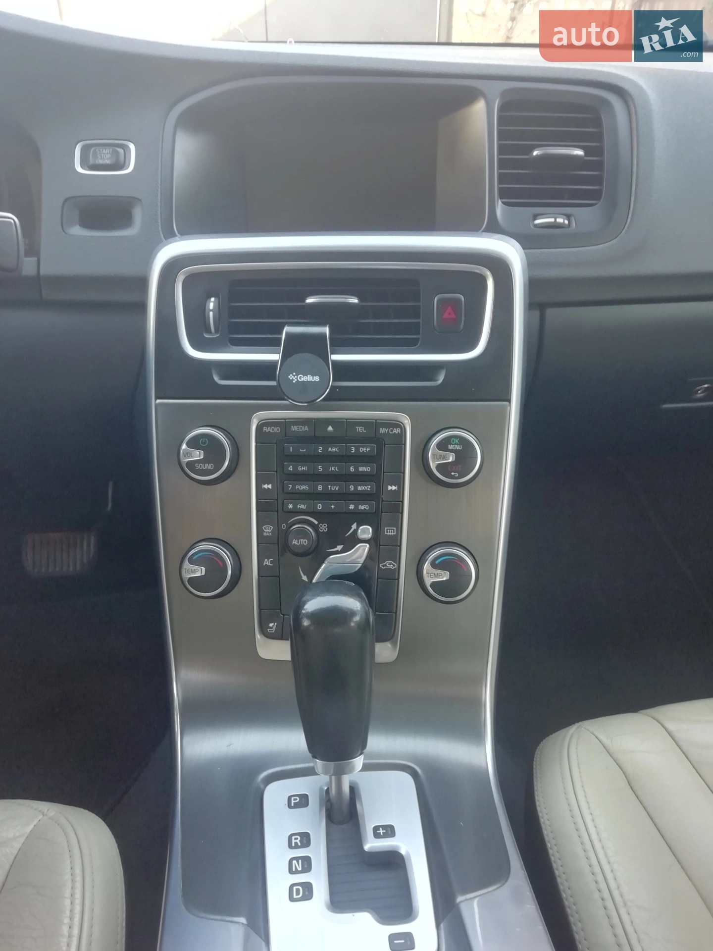 2011 Volvo S60 - мініатюра 8