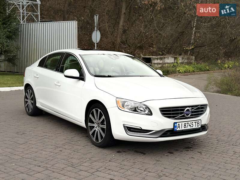 Седан Volvo S60 2016 в Києві