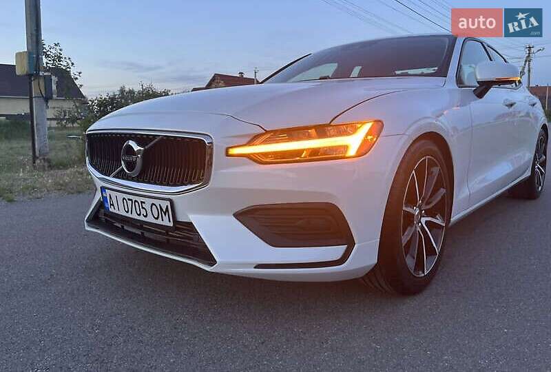 Седан Volvo S60 2019 в Киеве фото 5 Седан Volvo S60 2019 в Киеве