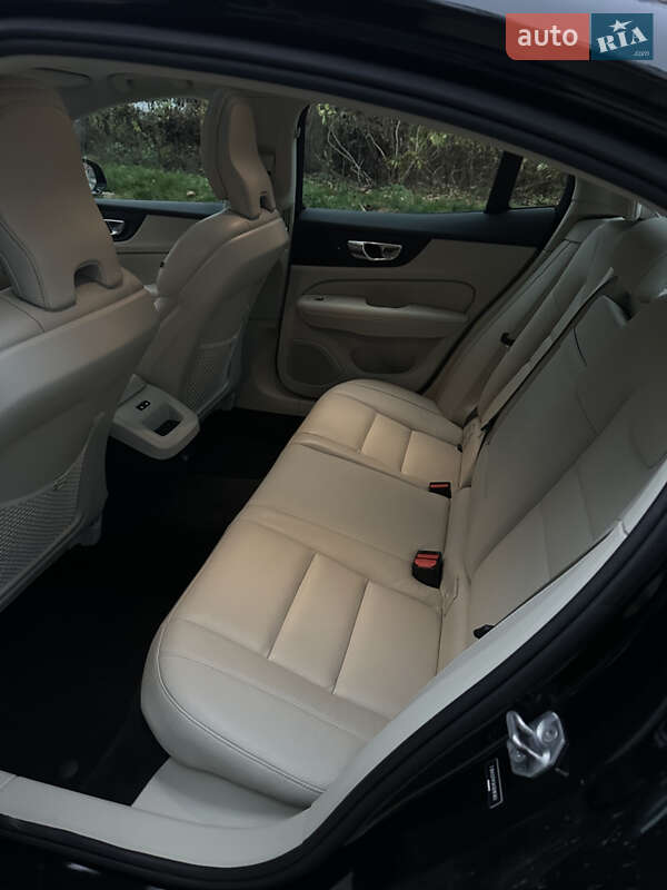 Седан Volvo S60 2019 в Житомире фото 15 Седан Volvo S60 2019 в Житомире