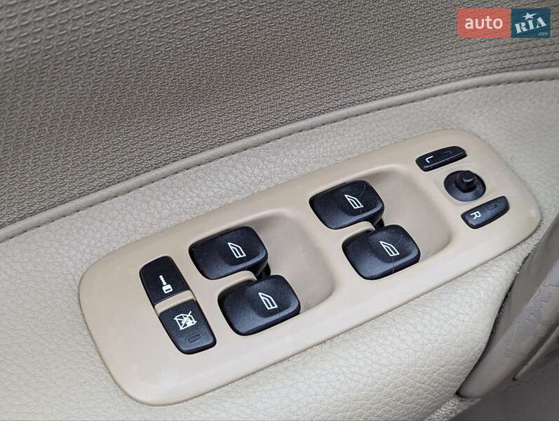 Седан Volvo S60 2005 в Києві фото 11 Седан Volvo S60 2005 в Києві