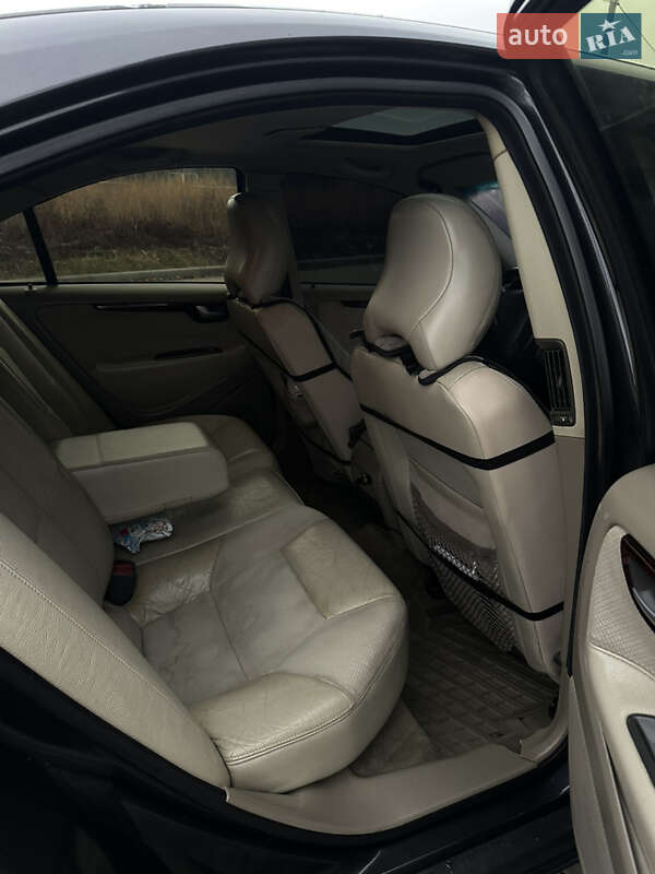 Седан Volvo S60 2002 в Івано-Франківську