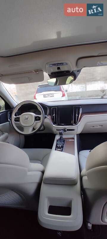 Седан Volvo S60 2019 в Стрию фото 16 Седан Volvo S60 2019 в Стрию
