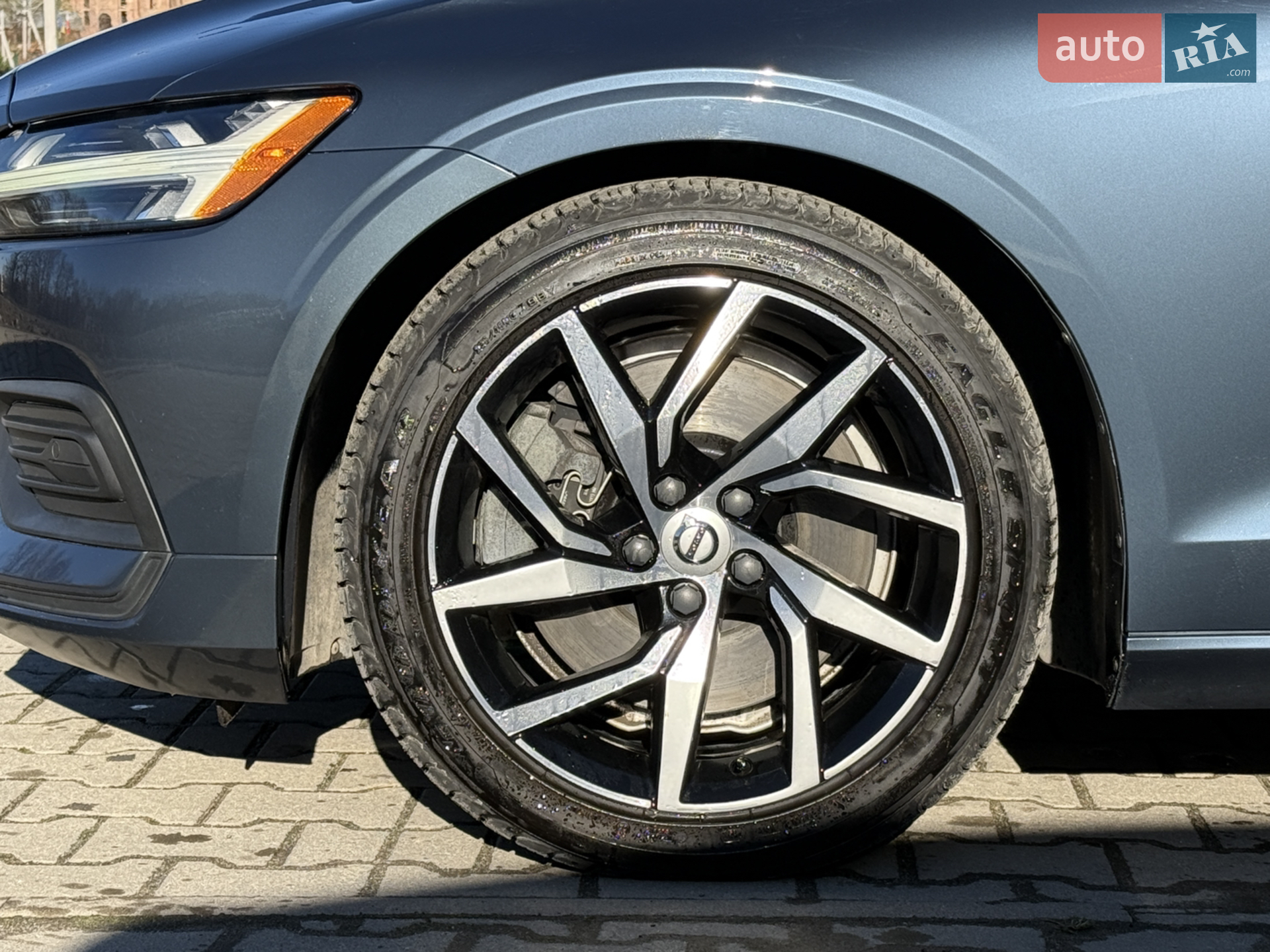 2019 Volvo S60 - мініатюра 12