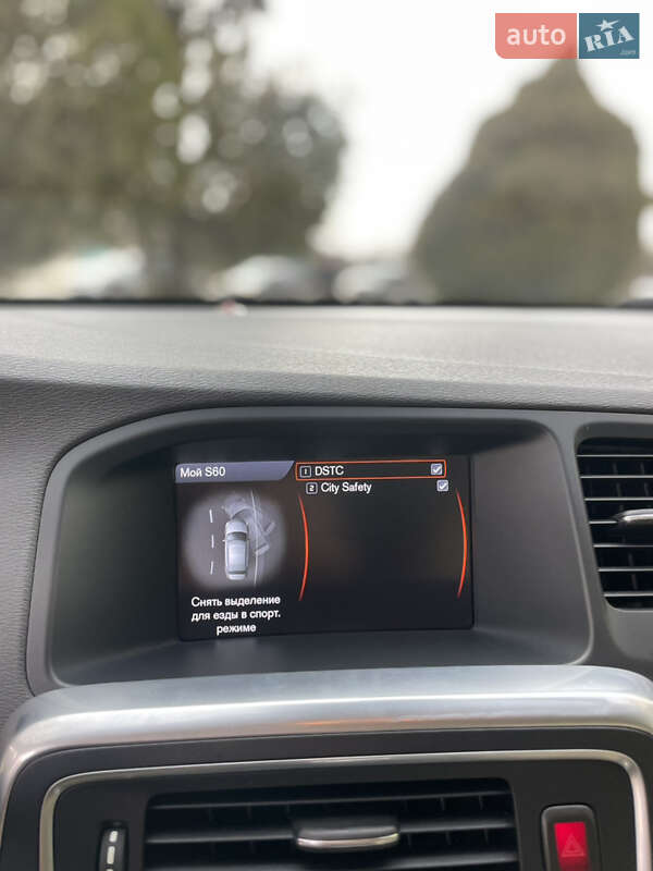 Седан Volvo S60 2012 в Івано-Франківську