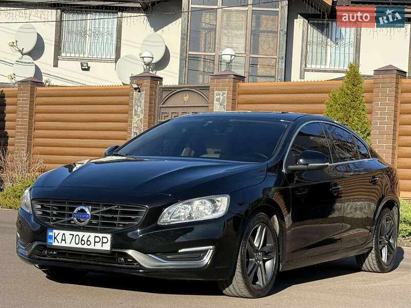Седан Volvo S60 2015 в Борисполе