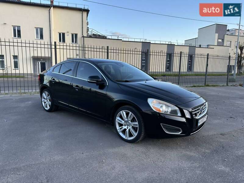 Volvo S60 2011