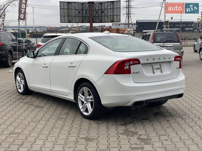 Седан Volvo S60 2014 в Києві фото 7 Седан Volvo S60 2014 в Києві