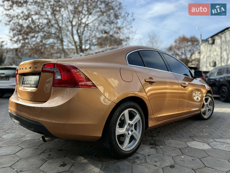 Седан Volvo S60 2010 в Одессе