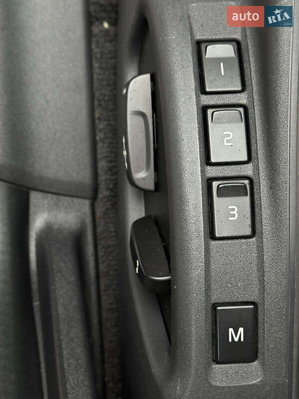 Седан Volvo S60 2011 в Киеве