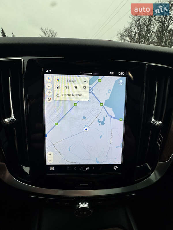 Седан Volvo S60 2023 в Киеве