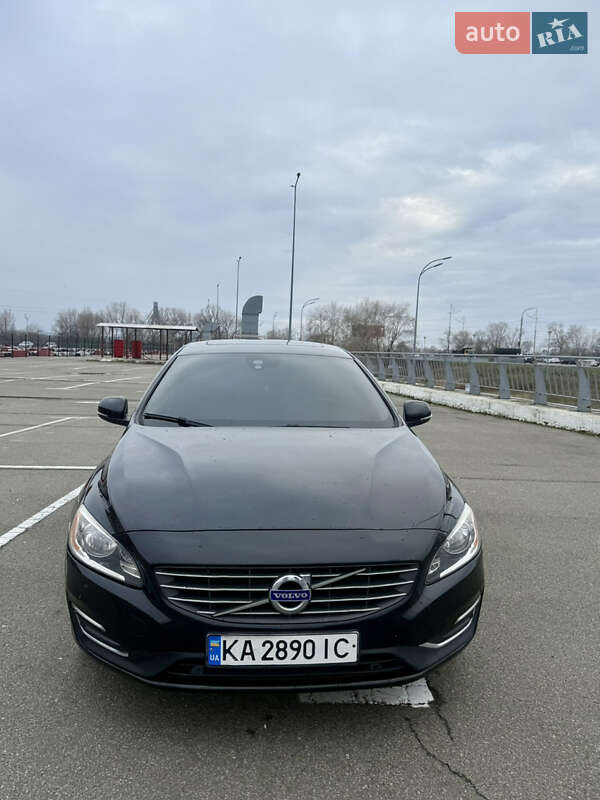 Седан Volvo S60 2015 в Києві фото 2 Седан Volvo S60 2015 в Києві