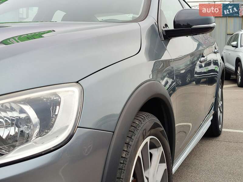 Седан Volvo S60 2017 в Києві