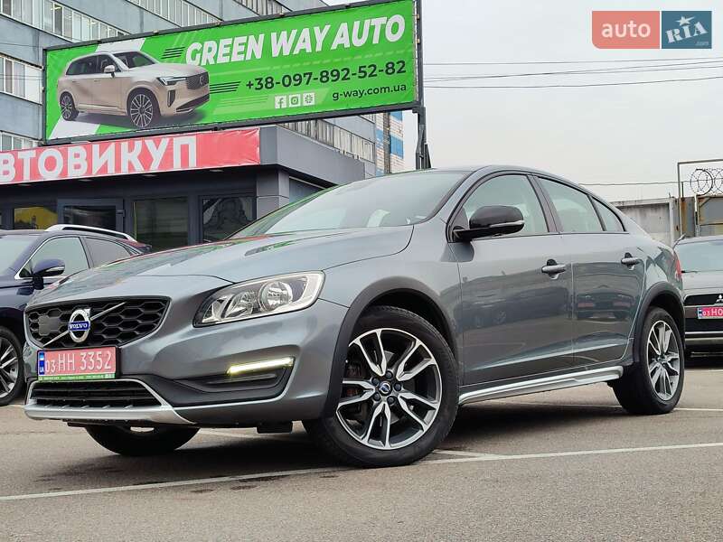 Седан Volvo S60 2017 в Києві