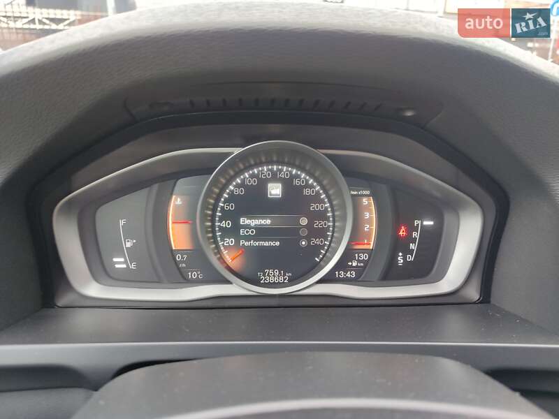 Седан Volvo S60 2017 в Києві