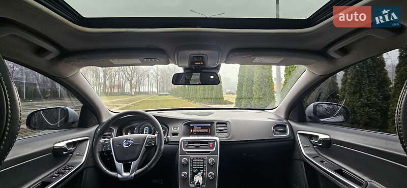 Седан Volvo S60 2013 в Харькове