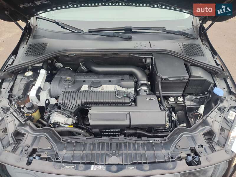 Седан Volvo S60 2013 в Костополе