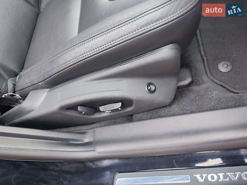 Седан Volvo S60 2013 в Костополе