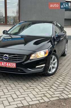Седан Volvo S60 2016 в Житомирі