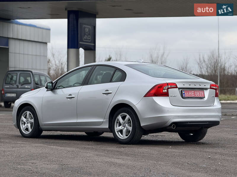Седан Volvo S60 2016 в Радивилове фото 24 Седан Volvo S60 2016 в Радивилове