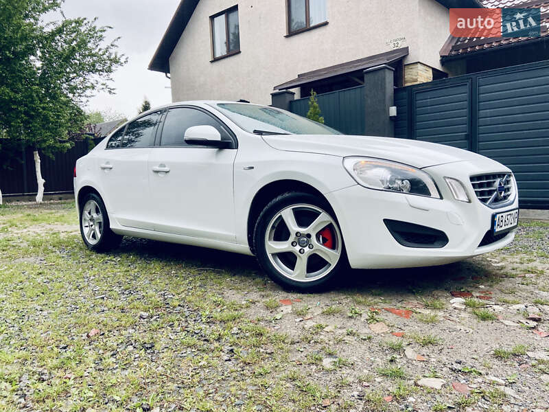 Седан Volvo S60 2011 в Вінниці