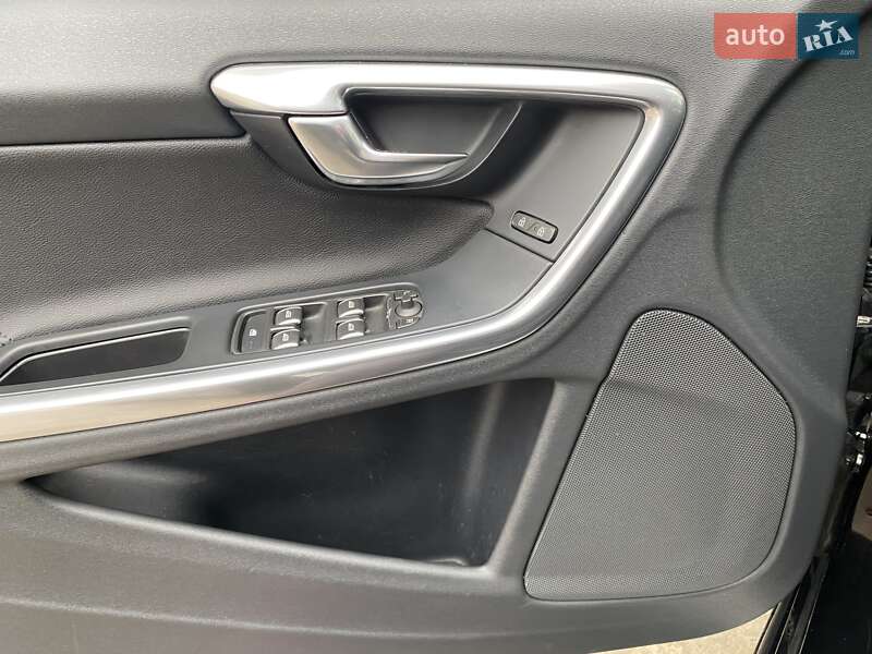 Седан Volvo S60 2016 в Тернополі фото 12 Седан Volvo S60 2016 в Тернополі