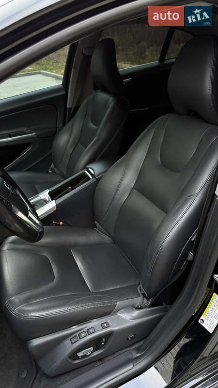 Седан Volvo S60 2015 в Новояворівську фото 15 Седан Volvo S60 2015 в Новояворівську