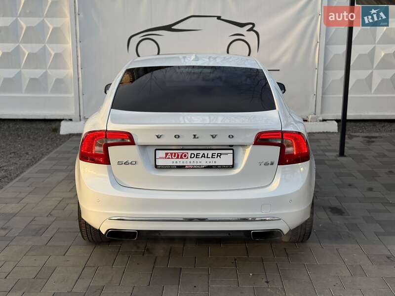 Седан Volvo S60 2016 в Киеве фото 9 Седан Volvo S60 2016 в Киеве