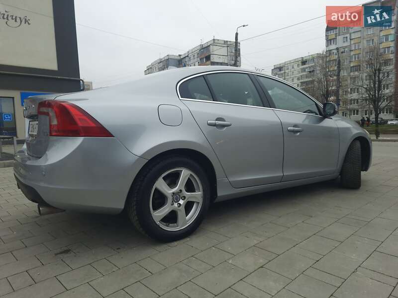 Седан Volvo S60 2012 в Ивано-Франковске фото 6 Седан Volvo S60 2012 в Ивано-Франковске