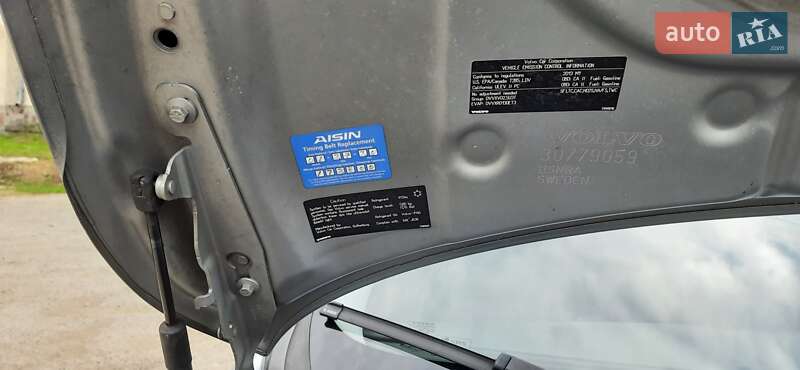 Седан Volvo S60 2012 в Ивано-Франковске фото 22 Седан Volvo S60 2012 в Ивано-Франковске