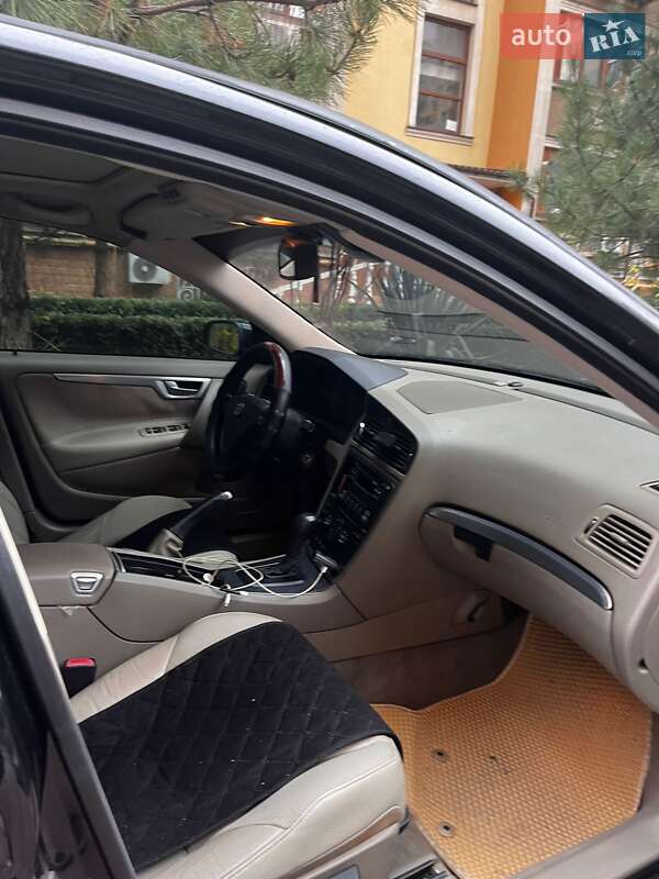 Седан Volvo S60 2005 в Белгороде-Днестровском